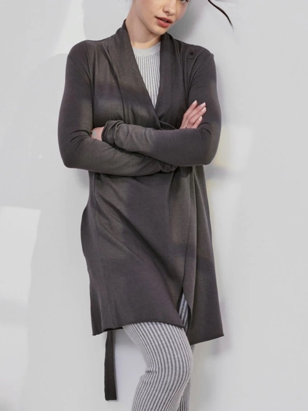 Lunya The Short Robe in Meditative Gray